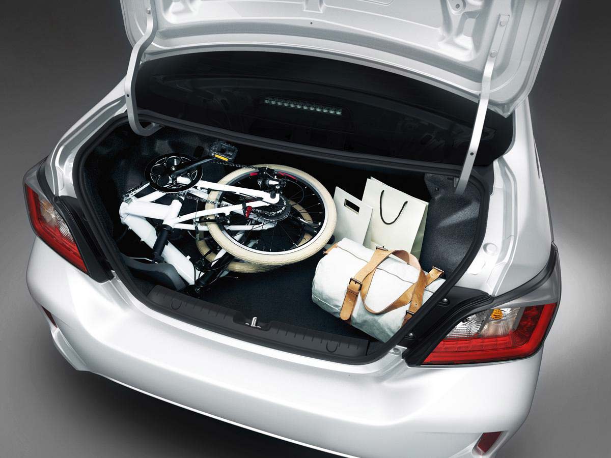 Khoang hành lý rộng rãi của Mitsubishi Attrage